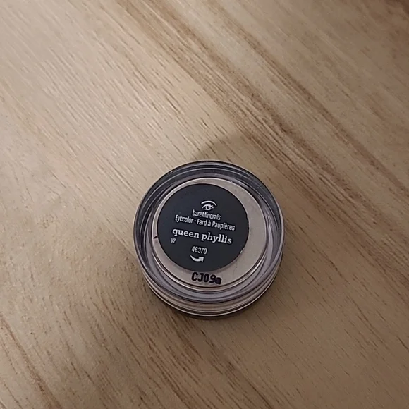 Bare Minerals Queen Phillis Eyeshadow Shimmer - Picture 4 of 5